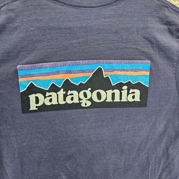 Patagonia T-Shirt Mens Size Medium Navy Blue Responsibili-tee Short Sleeve - Picture 5 of 8